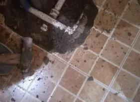 桥东卫生间测漏水公司分享下桥东自来水管道泄漏检测的具体位置分析。